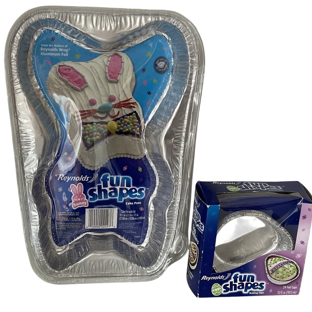 NOS Reynolds Easter Bunny Cake‎ Pan Kit w Lid + 24ct Egg Baking Cups 2006